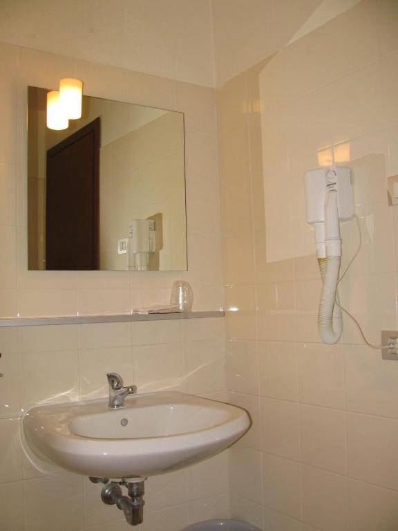 Lieta Sosta Hotel Colfiorito Luaran gambar